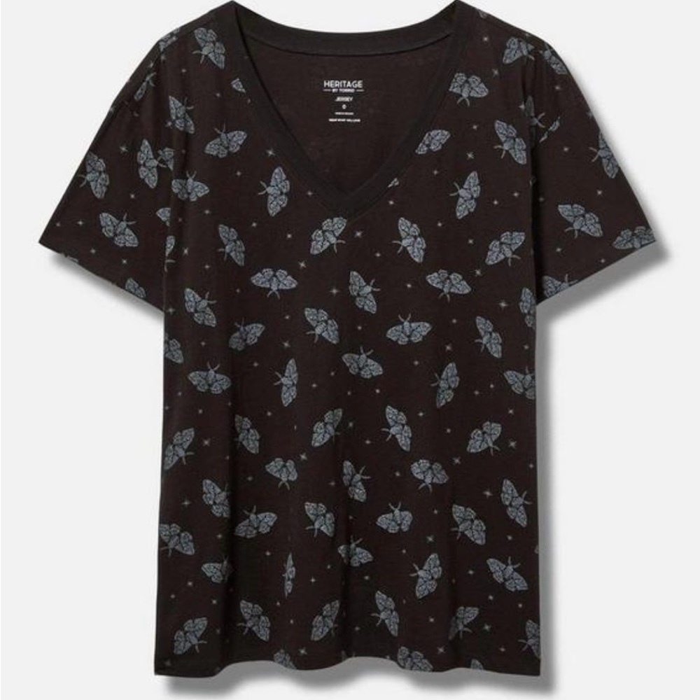 Torrid Moth Print Heritage V-neck Shirt Size 2X